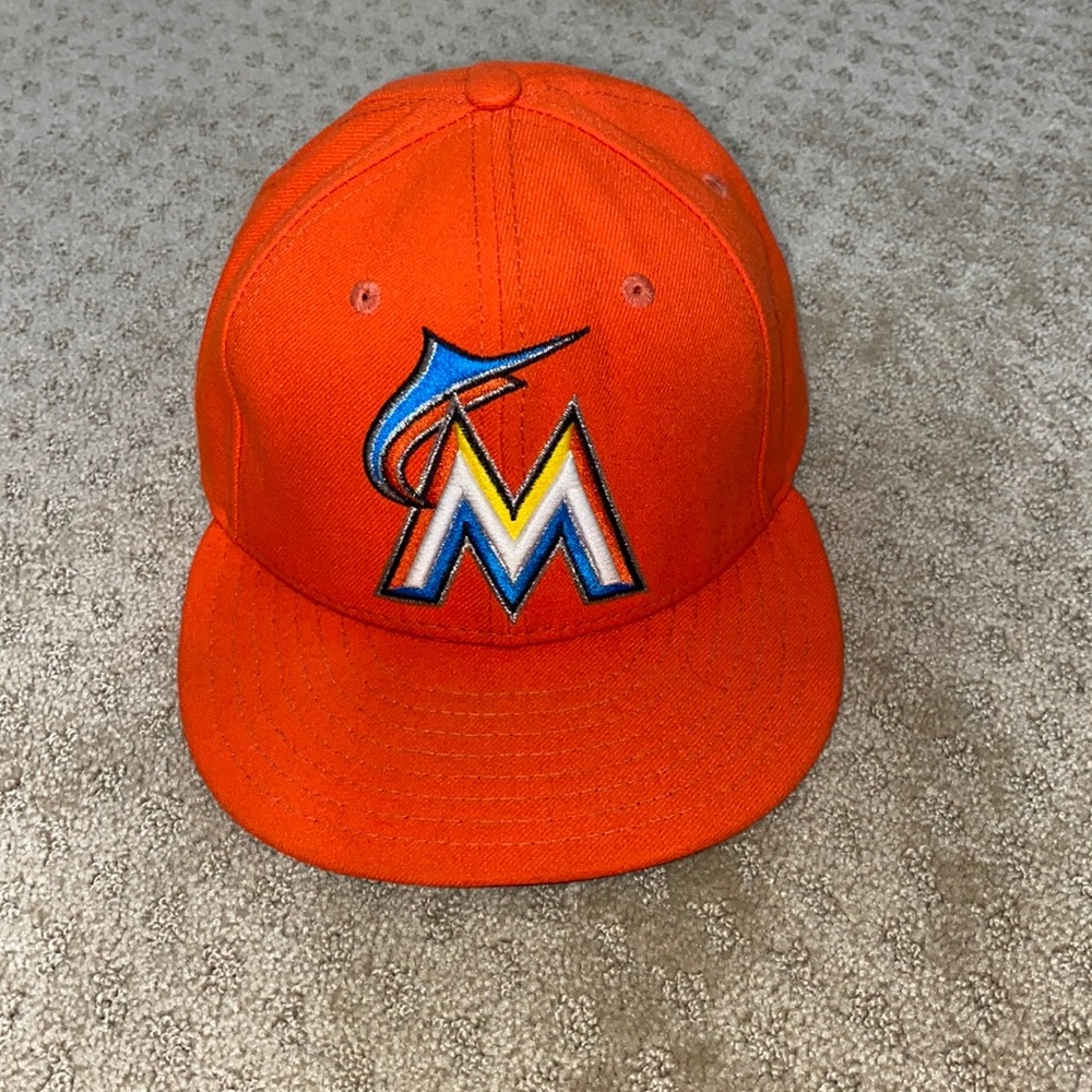 marlins fitted baseball hat